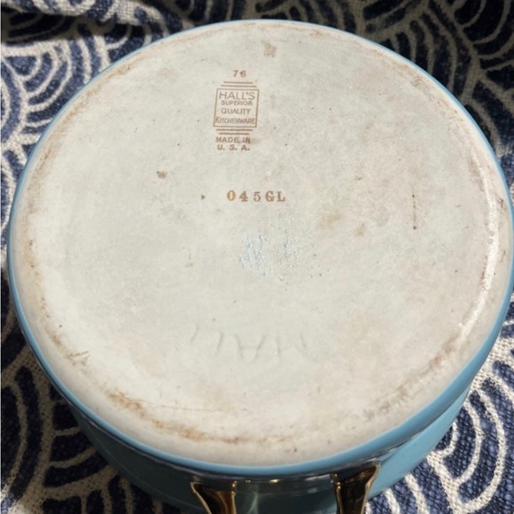 Hall Kitchenware (No Lid) Made in America - Picture 5 of 5